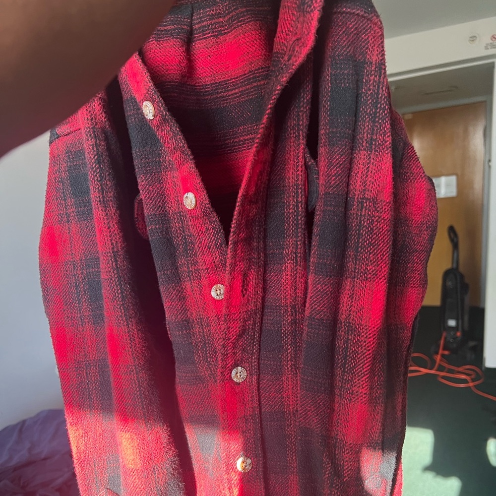 red and black flannel, 100%cotton, 10 buttons, made in cambodia